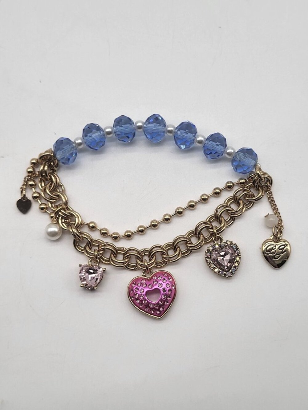 Betsey Johnson Heart Charm Gold Tone Blue Beaded Bracelet Girly Glam - Picture 2 of 5